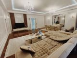 İcarəyə verilir 4 otaqlı yeni tikili 200 m² — Şirin Bəy