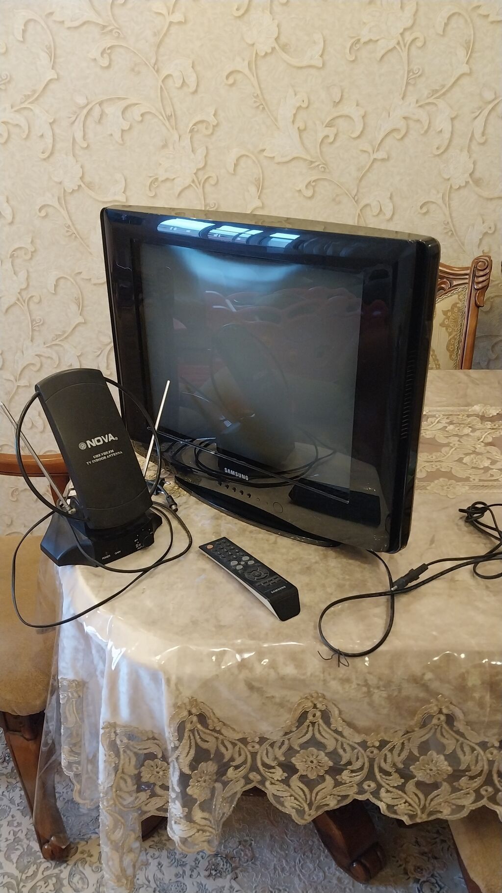 Samsung kineskop TV (21-22 düym) + NOVA antena komplekti - 1