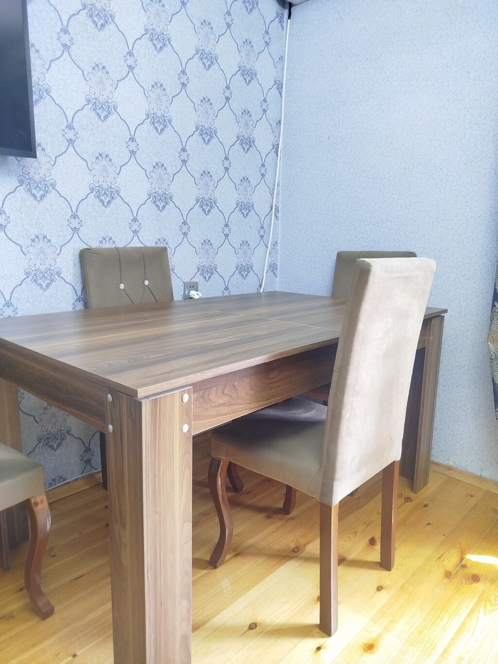 Acilan berk möhkəm stol ve 6 oturacaq cəmi 280m.hec bir problemi — Mebel, Xırdalan (4)