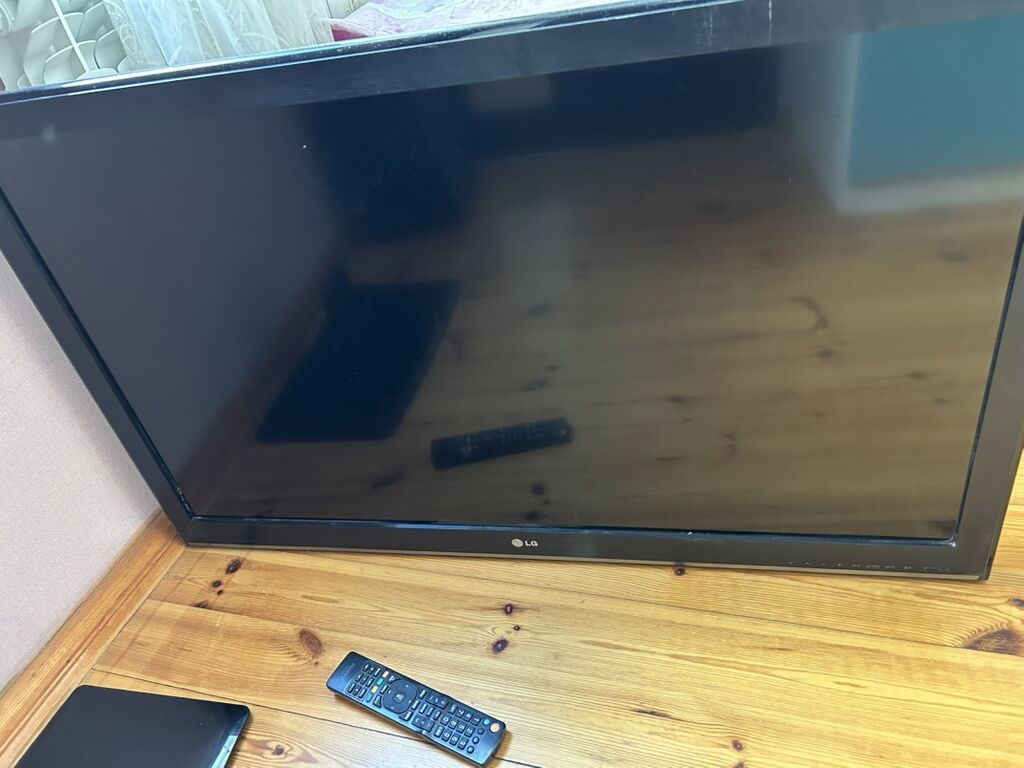 LG LED televizor - Ekran: təxminən 40–43 düym LED panel, Full HD — Televizorlar, Masazır