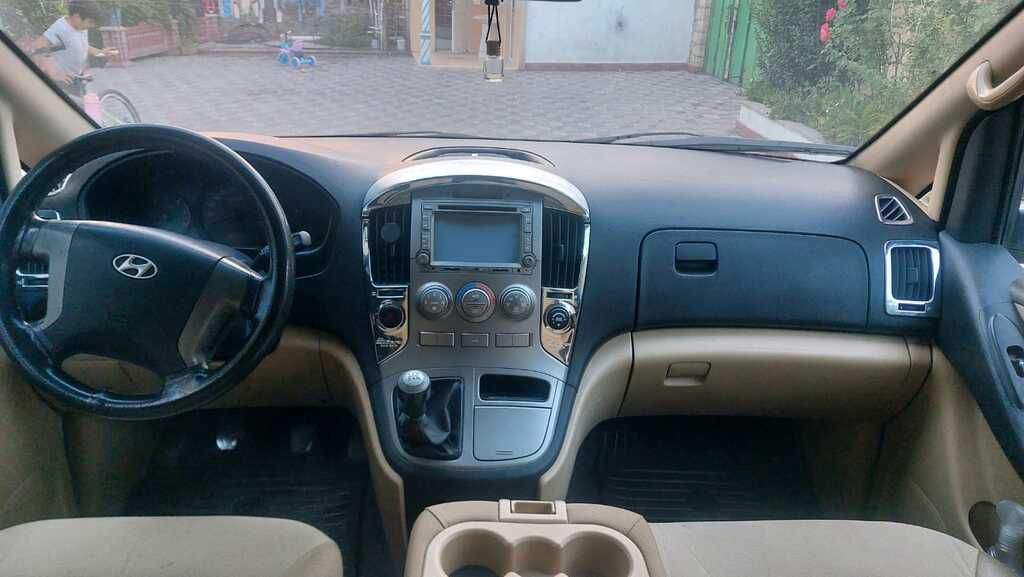 Hyundai H-1, 2.5 L, 2009 il, 200 000 km — Avtomobillər, Zərdab (3)