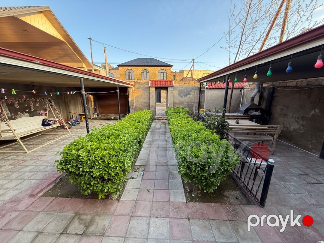 Həyət evi, Hökməli qəs. — Daşınmaz əmlak, Bakı (2)