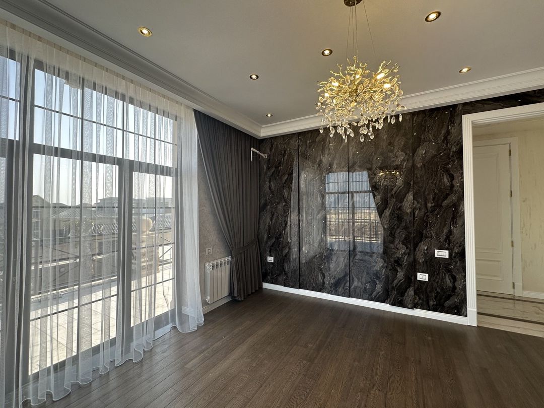 Satılır 5 otaqlı həyət evi/bağ evi 250 m² — Ev, villa, Bakı (8)