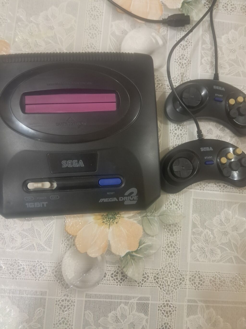 Sega Mega Drive 2 – 16-Bit retro oyun konsolu Xüsusiyyətlər: - 16-Bit