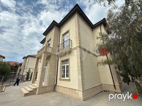 Satılır 7 otaqlı həyət evi/bağ evi 450 m²