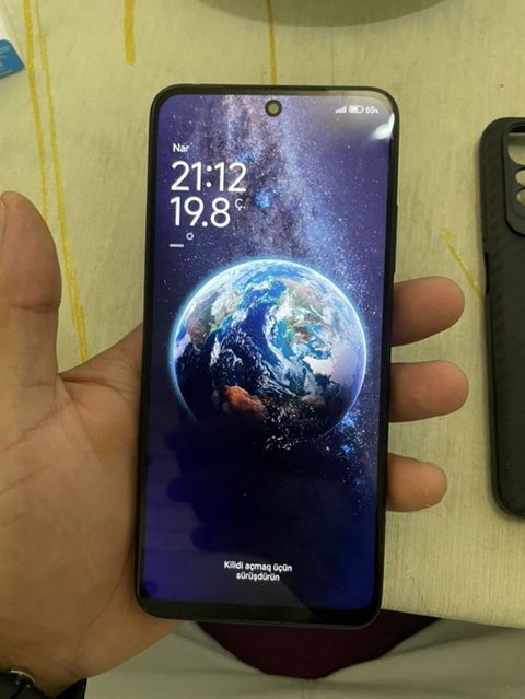 Xiaomi Redmi smartfon - Model: Redmi (şəkillərdəki dizayn Redmi Note — Bakı