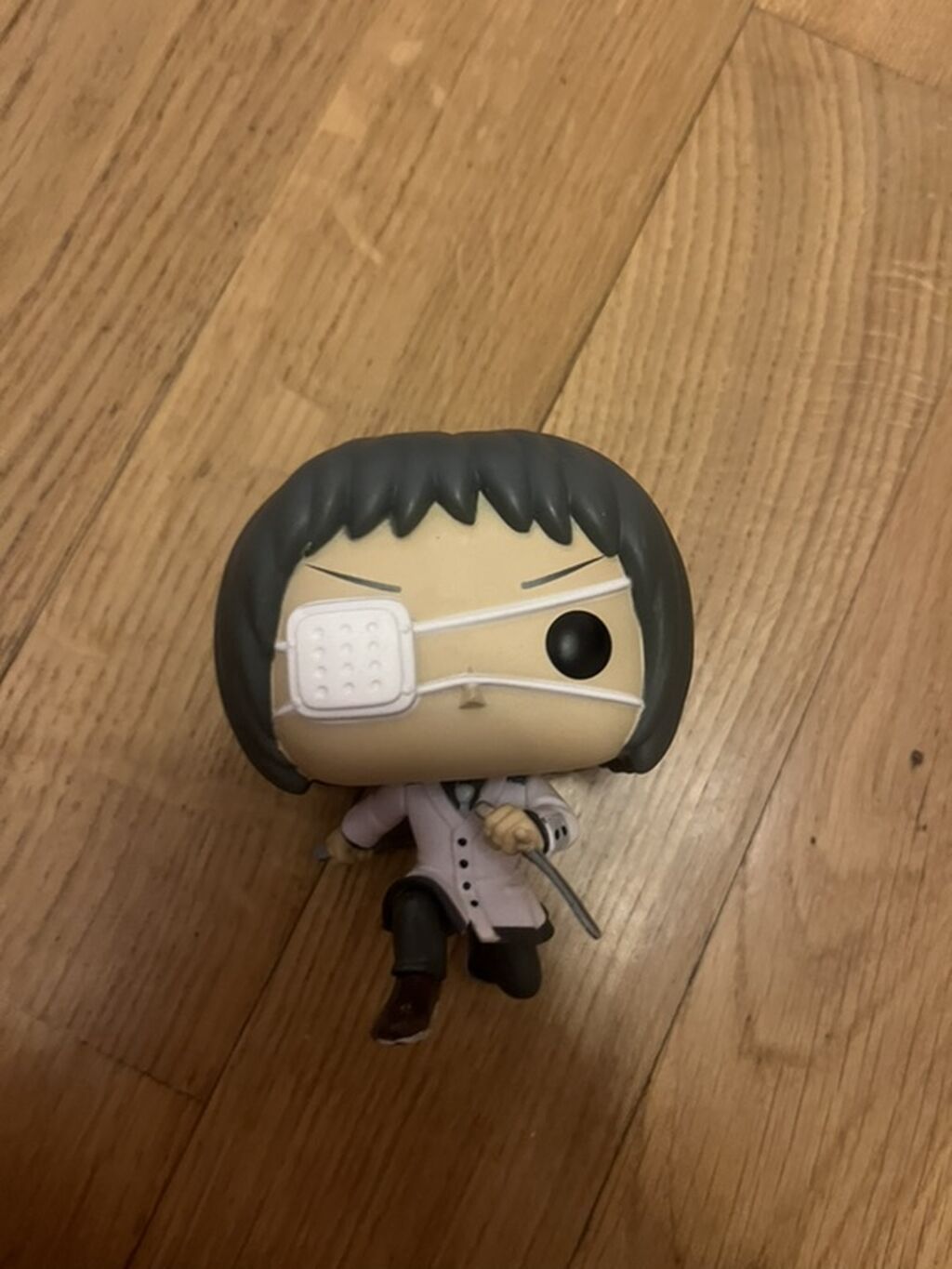 Funko Pop! vinil fiqur – anime üslubunda, göz yaması və qılıncla — Oyuncaqlar, Bakı (2)