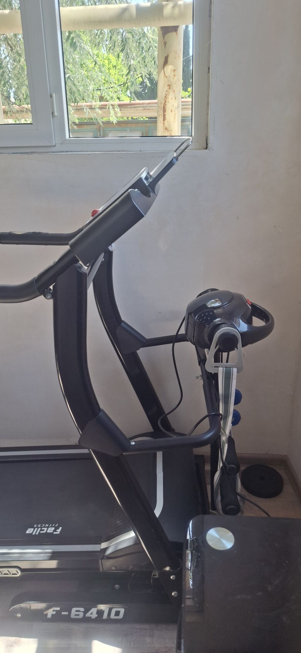 Facile Fitness F-6410 qaçış trenajoru - Elektrikli qaçış yolu, geniş — İdman və istirahət, Bakı (5)