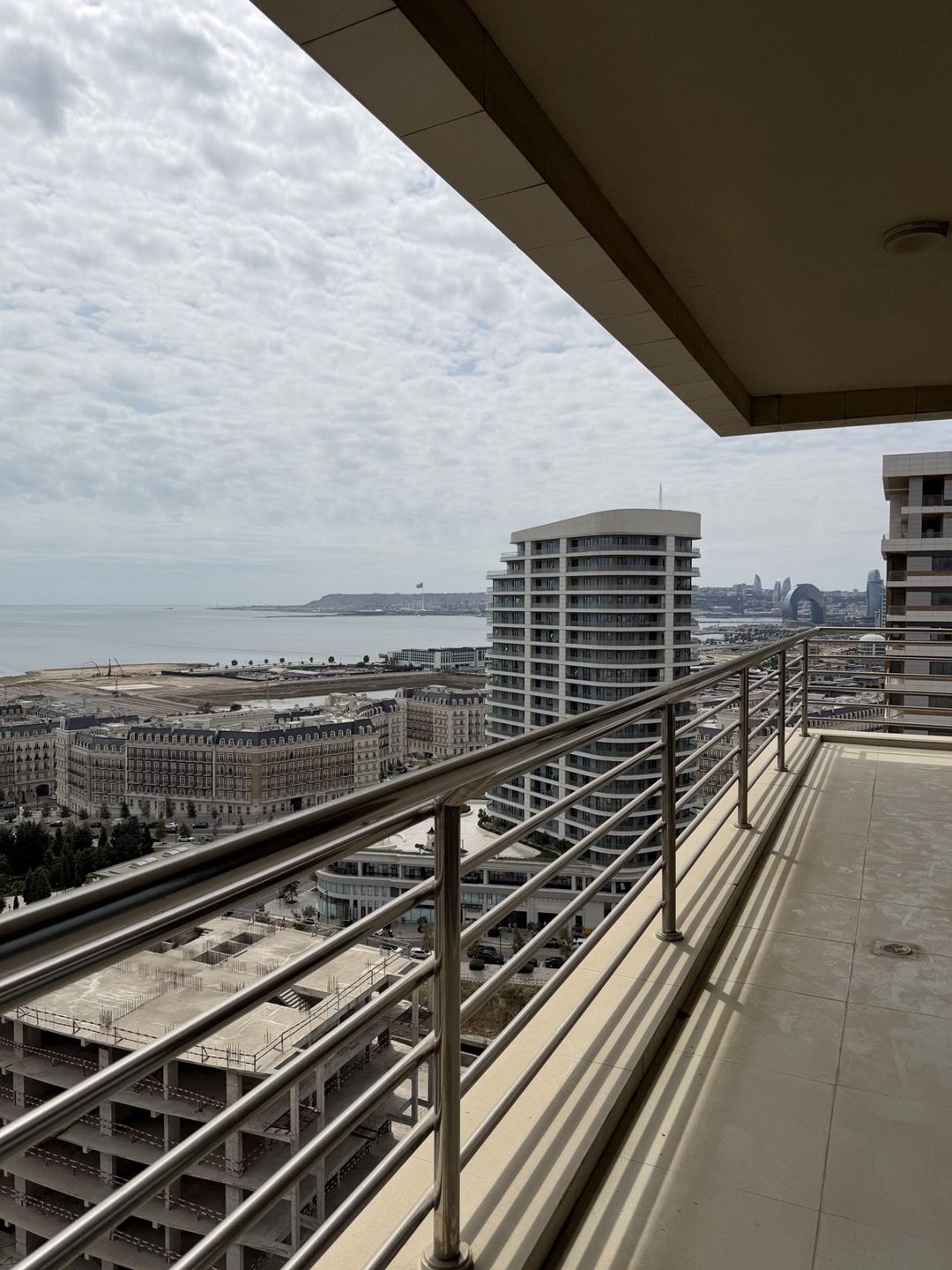 Satılır 8 otaqlı yeni tikili 342 m² — Mənzil, Bakı (9)
