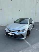Toyota Camry, 2.5 L, 1.6 kWh, 2022 il, 116 000 km — Avtomobillər