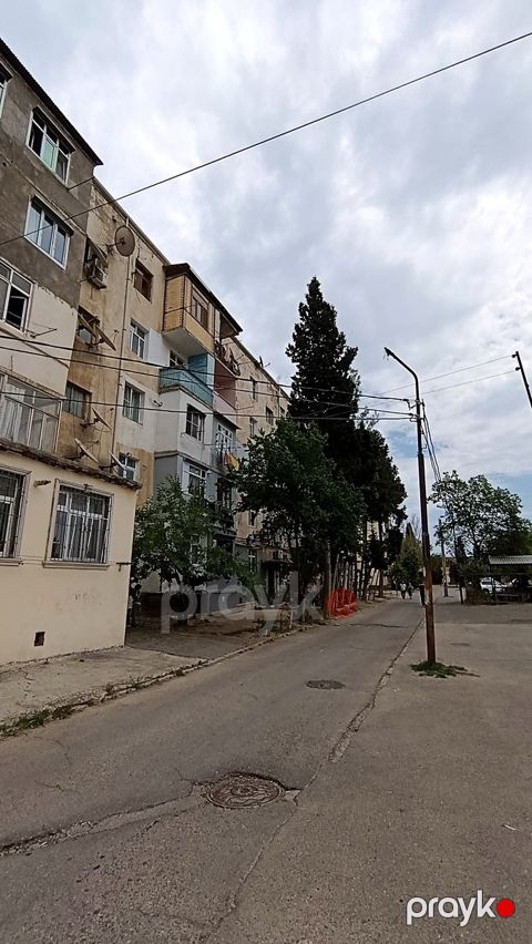 Satılır 3 otaqlı köhnə tikili 56 m²