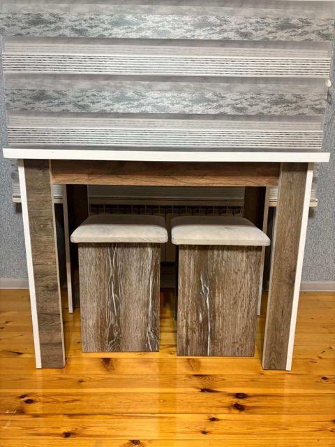 Mətbəx masası, 100x60 sm, 4 tabure dəsti ilə
