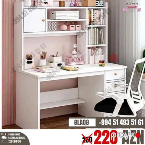 Oğlan və qız üçün, Yeni, Yazı masası