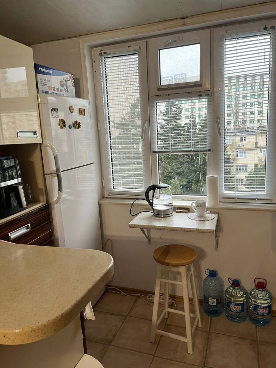 Satılır 2 otaqlı köhnə tikili 40 m² — Mənzil, Bakı (10)