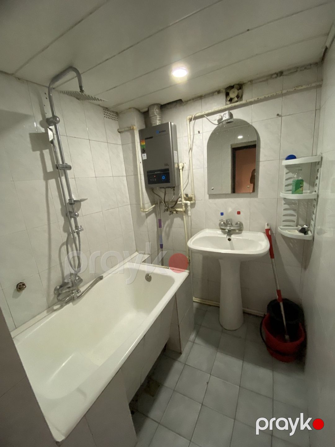 İcarəyə verilir 2 otaqlı köhnə tikili 60 m² — Mənzil, Bakı (3)