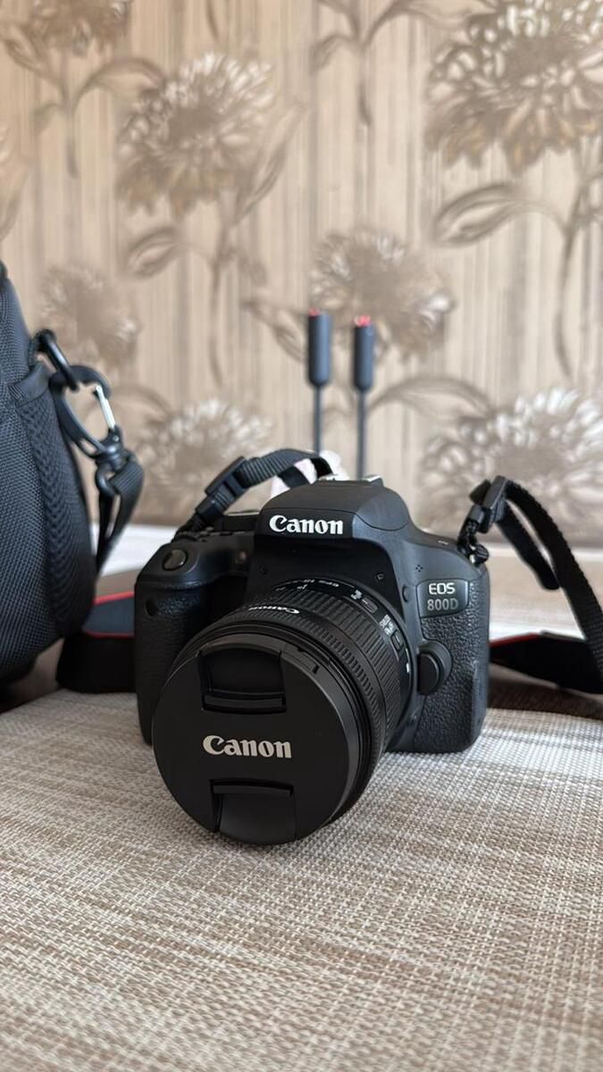 Canon EOS 800D + EF-S 18-55mm IS STM — Elektronika, Bakı