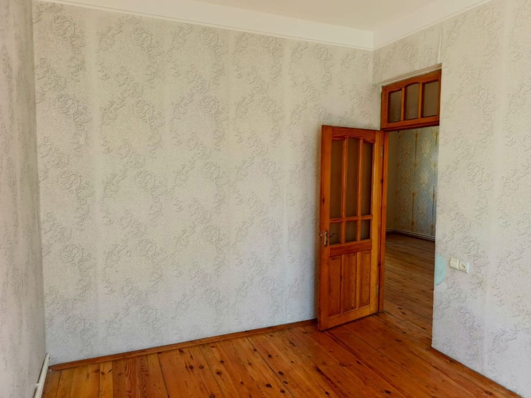 Həyət evi, Saray qəs. — Ev, villa, Sumqayıt (11)
