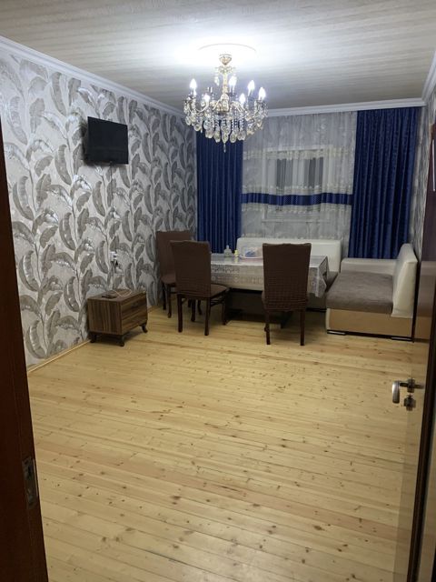Satılır 3 otaqlı həyət evi/bağ evi 70 m²