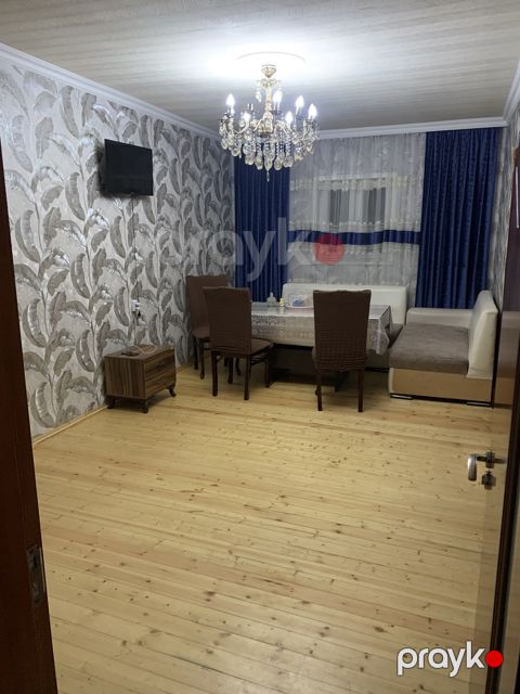 Satılır 3 otaqlı həyət evi/bağ evi 70 m²