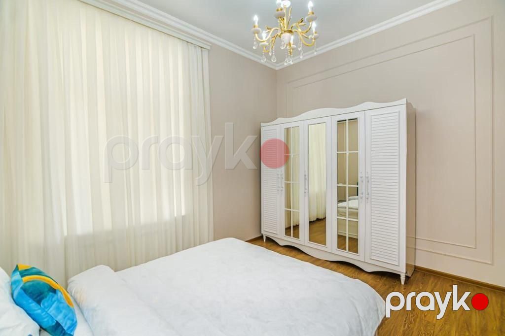 Satılır 5 otaqlı köhnə tikili 180 m² — Mənzil, Bakı (7)