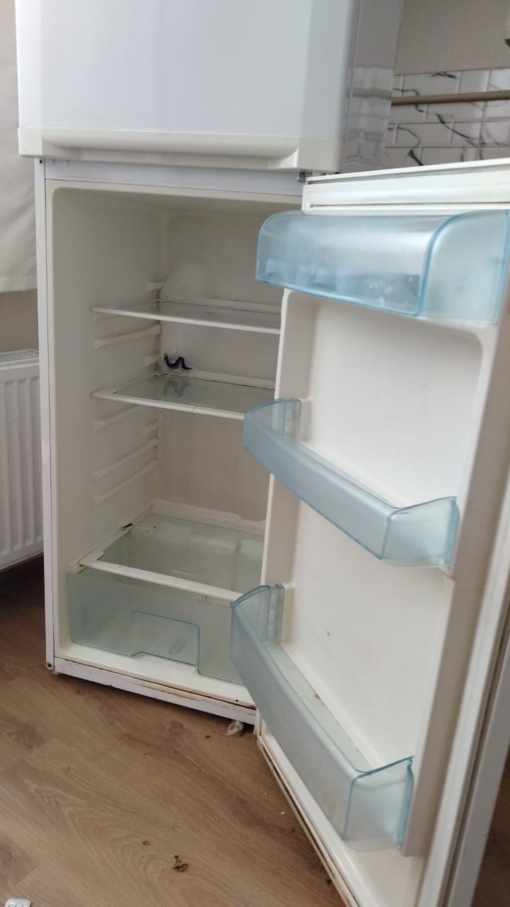 Soyiducu BEKO 1 aydır işləmir qazı bitib qaz vurdurub işlətmək