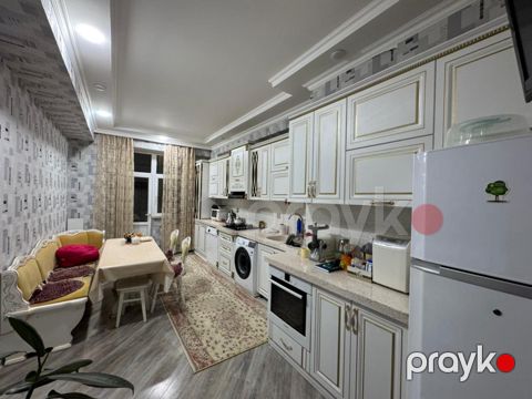 Satılır 4 otaqlı yeni tikili 130 m²