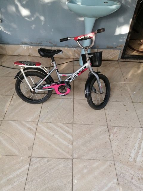 Uşaq velosipedi – Sport Stels Classic - Təkər ölçüsü təxminən 16" - — Bakı