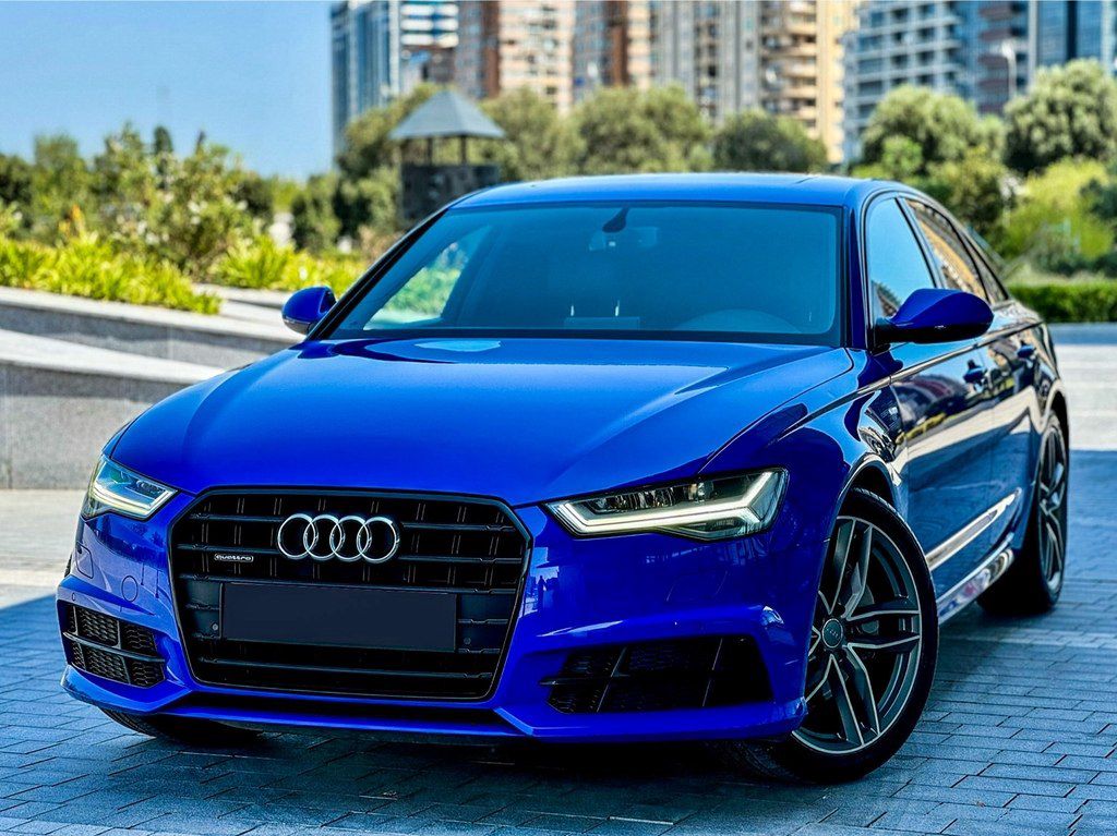 Audi A6, 2.0 L, 2017 il, 123 000 km — Avtomobillər, Bakı