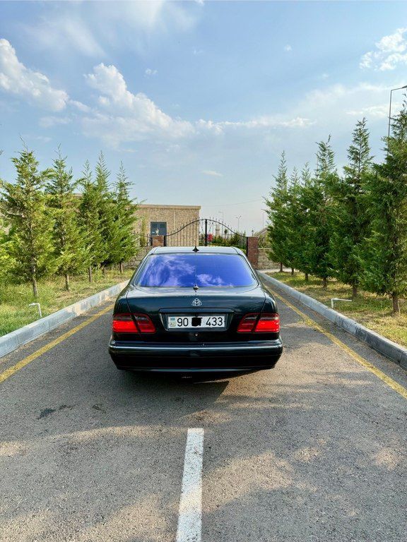Mercedes E 280, 2.8 L, 2001 il, 450 000 km — Avtomobillər, Yevlax (6)