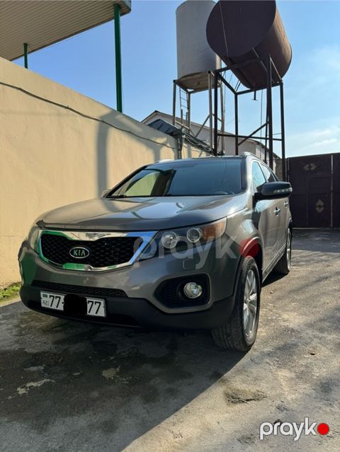 Kia Sorento: 2 l | 2010 il Ofrouder/SUV