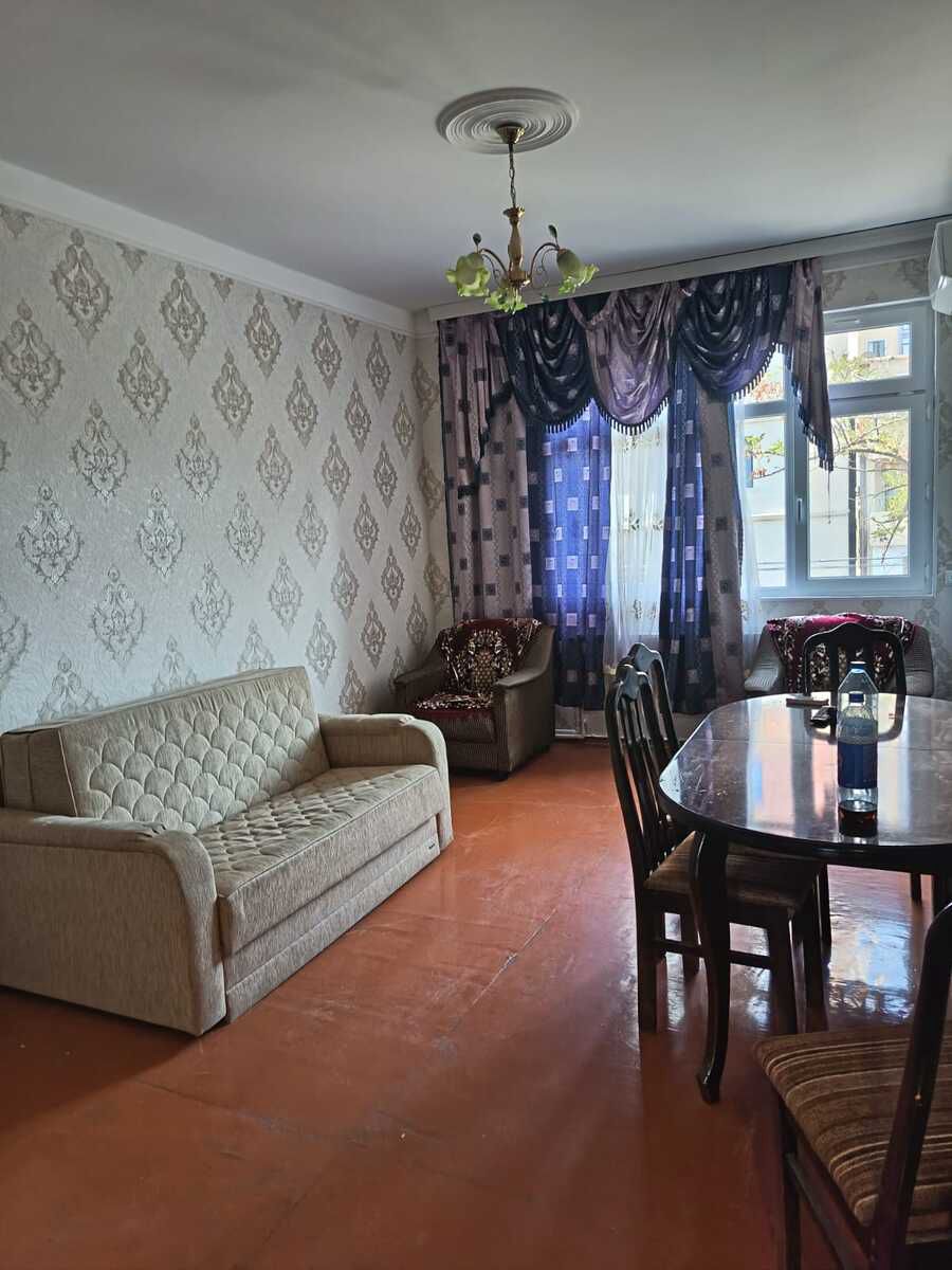 2-otaqlı mənzil kirayə verilir, Memar Əcəmi m., 60 m² — Daşınmaz əmlak, Bakı