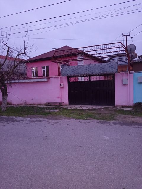 Həyət evi, Elvin Mirzəyev küç.