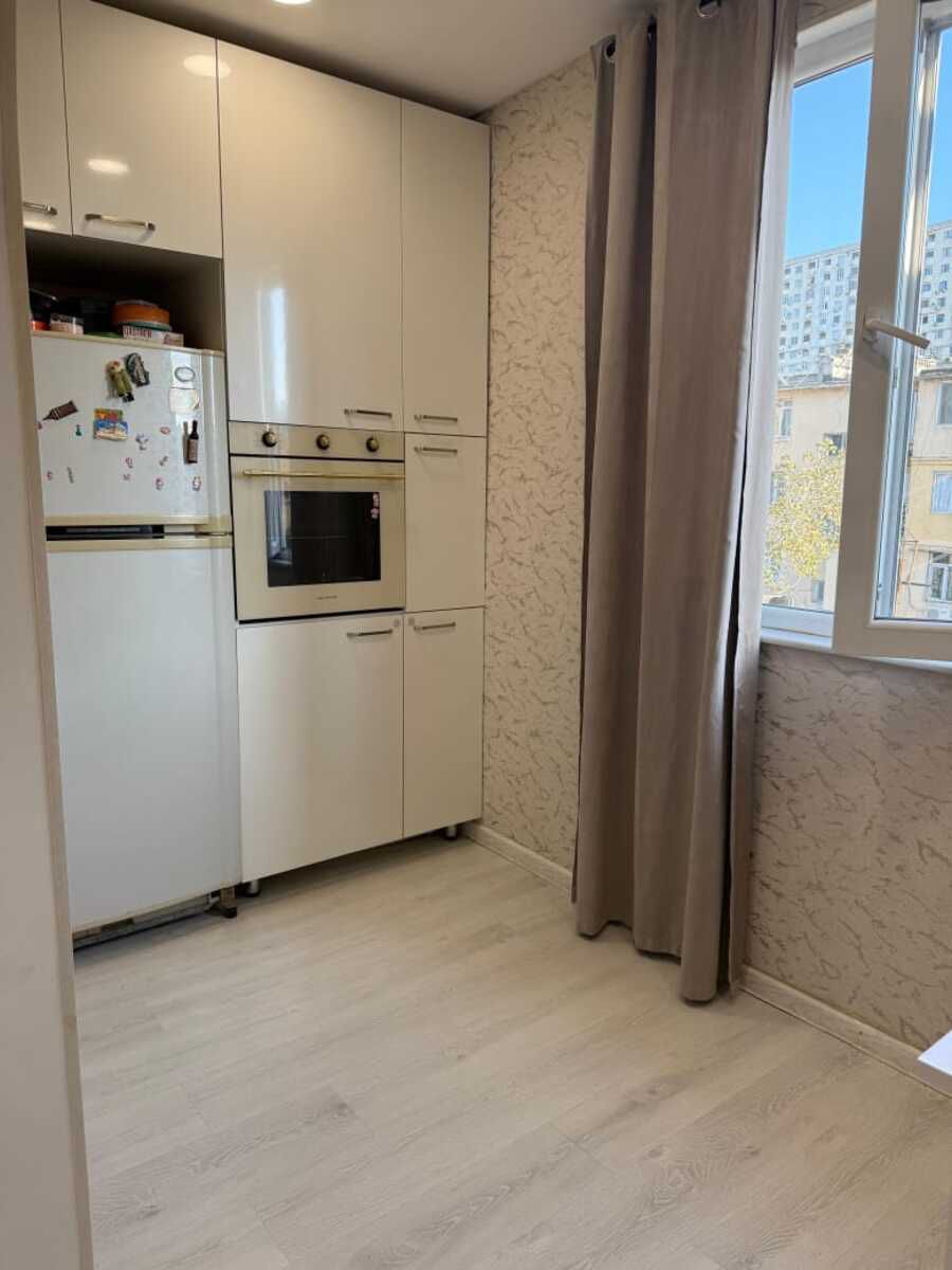 Satılır 3 otaqlı köhnə tikili 75 m² — Mənzil, Bakı (6)