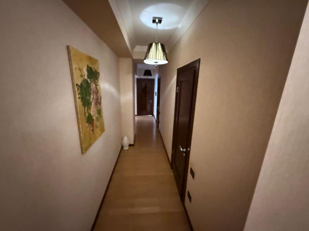 Satılır 4 otaqlı yeni tikili 208 m² — Mənzil, Bakı (9)