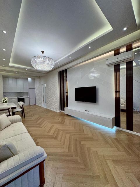 Satılır 3 otaqlı yeni tikili 107 m² — Bakı