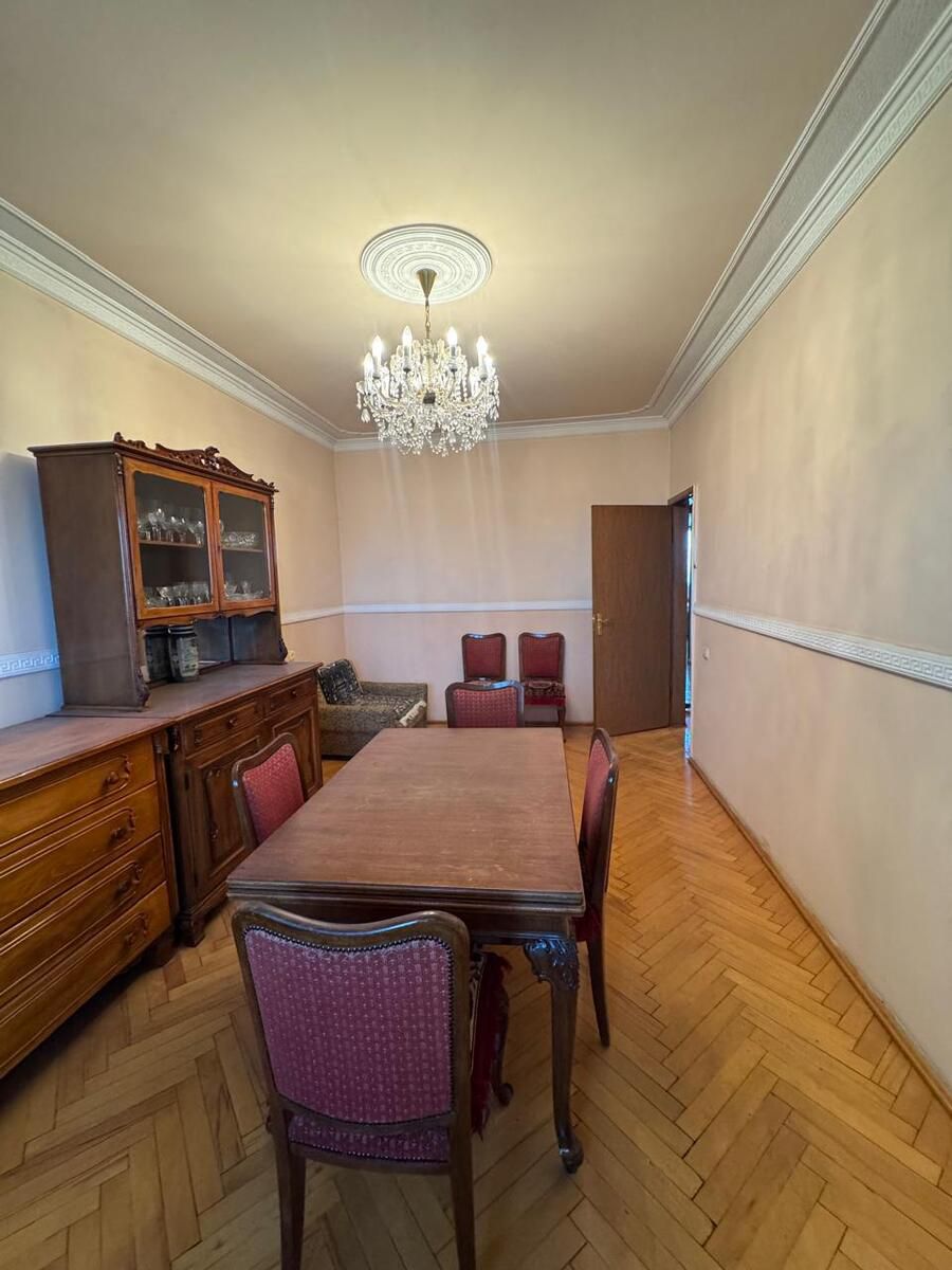 Satılır 4 otaqlı köhnə tikili 105 m² — Mənzil, Bakı (3)