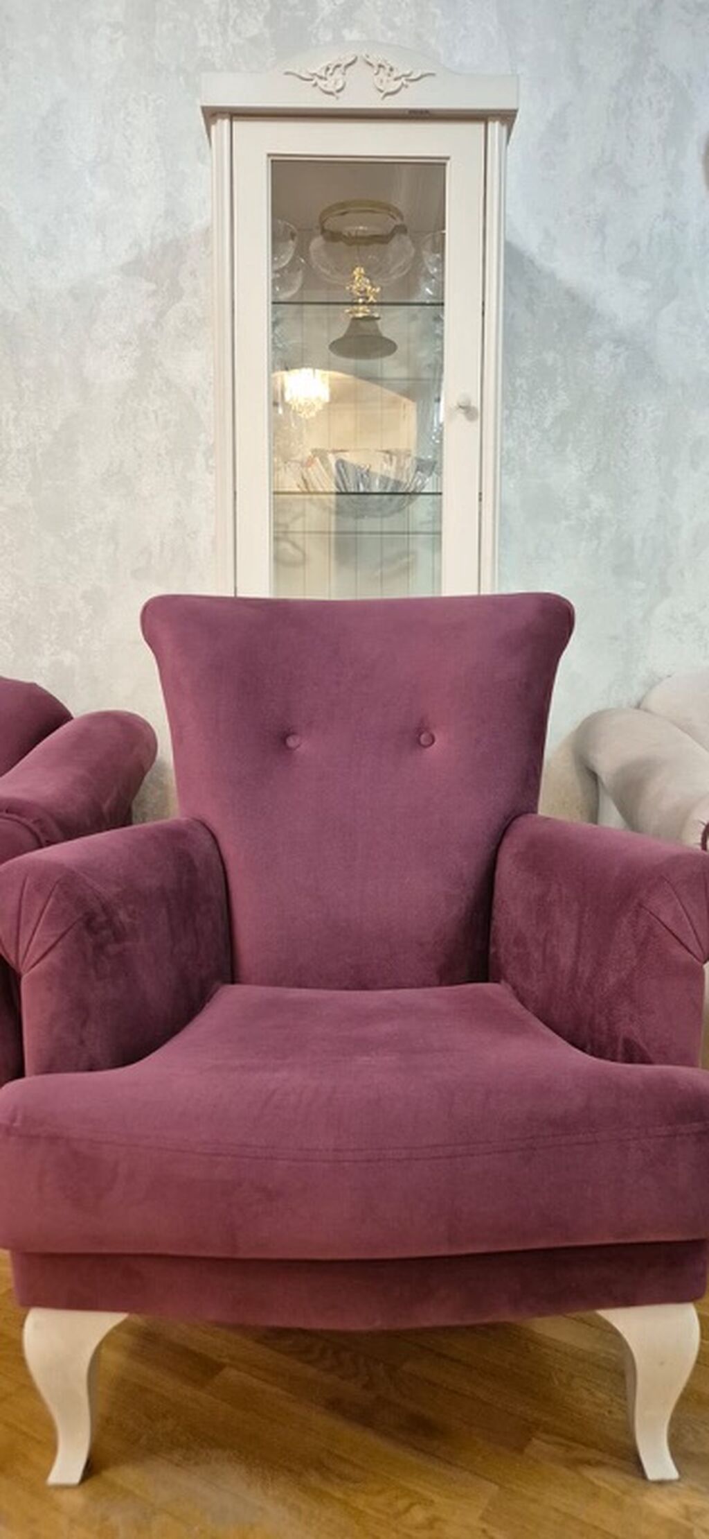 Açılan divan satılır. Klassik üslubda hazırlanmış, yumru kənarlı — Mebel, Bakı (5)