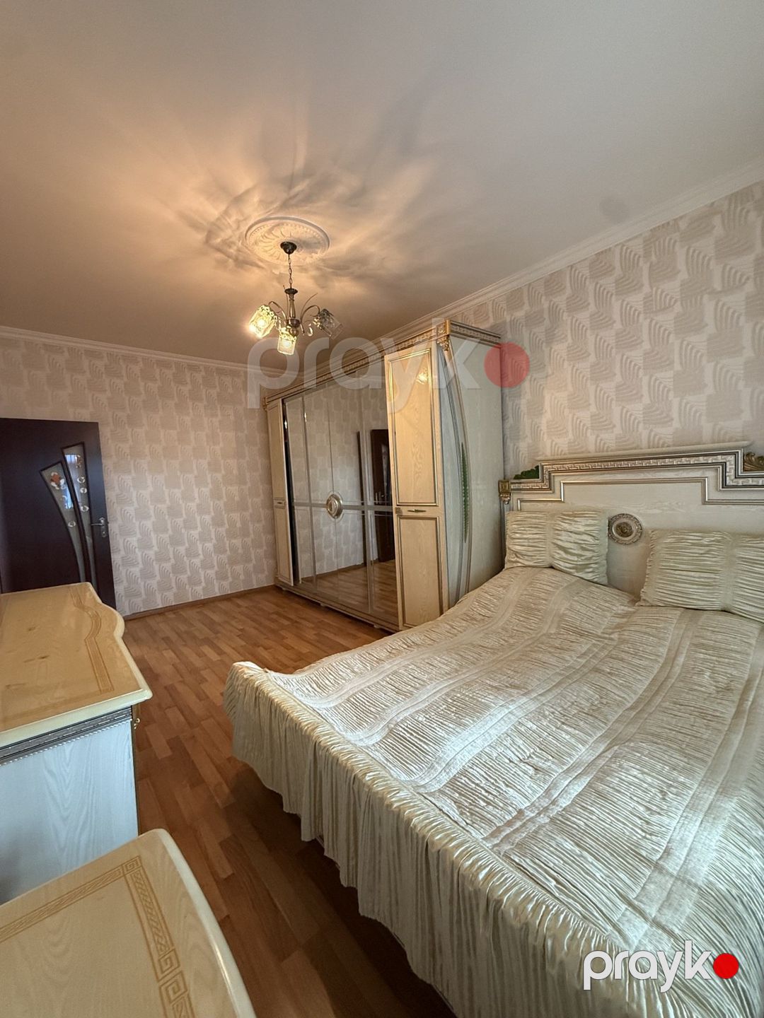 Satılır 4 otaqlı köhnə tikili 115 m² — Mənzil, Bakı (9)