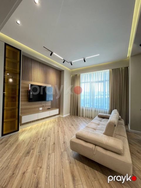 İcarəyə verilir 2 otaqlı yeni tikili 65 m²
