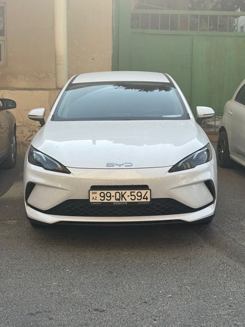 BYD Seal 05, 1.5 L, 15.87 kWh, 2025 il, 13 000 km