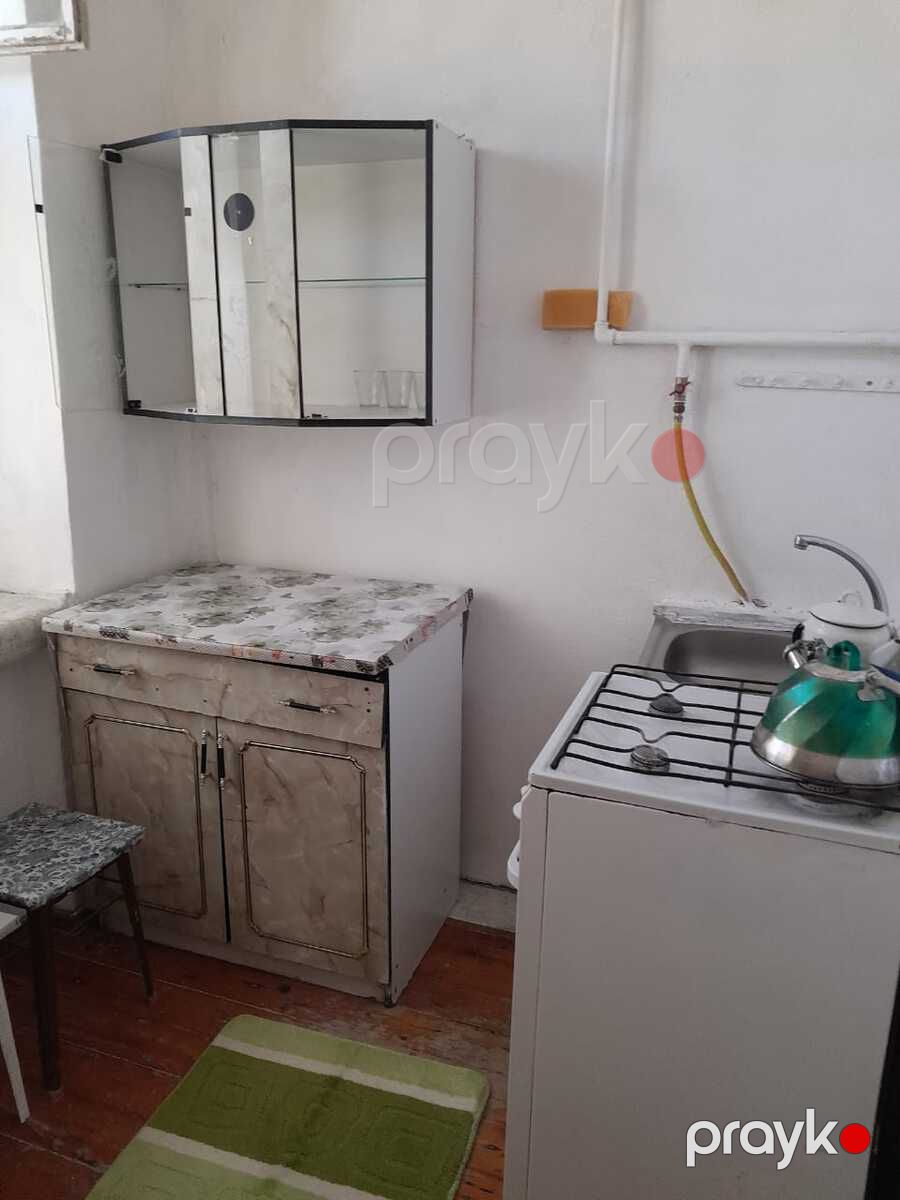 İcarəyə verilir 1 otaqlı köhnə tikili 32 m² — Mənzil, Bakı (4)
