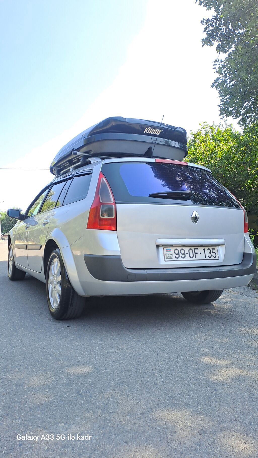 Renault Megane Grandtour – universallı kuzov, gümüşü rəng. Şəhərdən — Avto, Qəbələ (2)