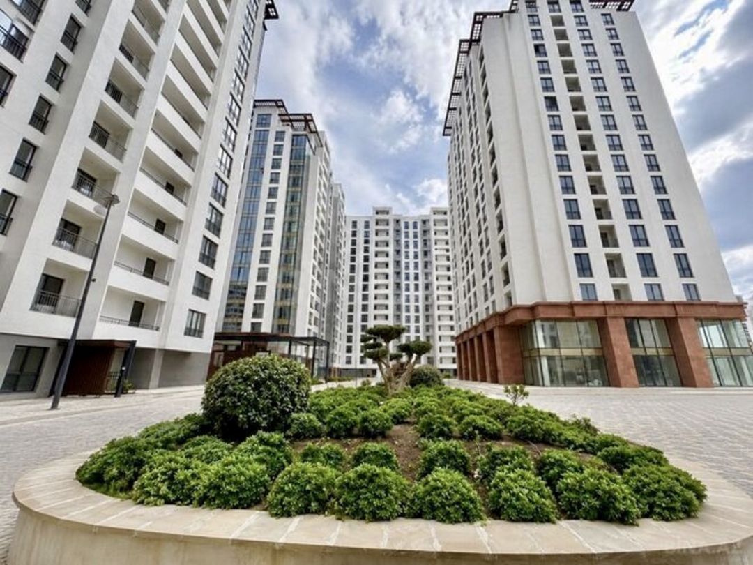 Satılır 4 otaqlı yeni tikili 180 m² — Mənzil, Bakı (3)