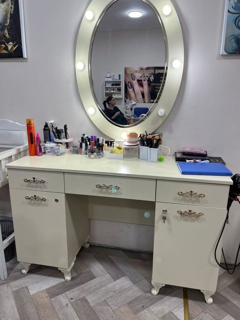 Kama86.Salon mebeli əla vəziyyətdə.2 dəstdi.Ikisi birlikde — Ofis mebeli