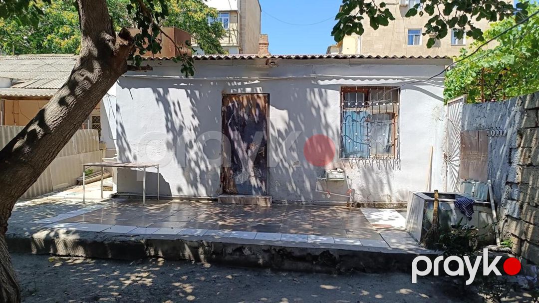 Həyət evi, Qara Qarayev m. — Ev, villa, Bakı (2)