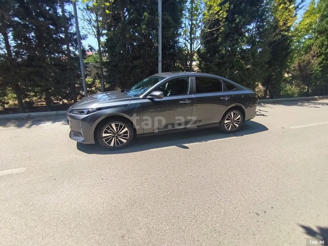 Changan Qiyuan A05, 2025 il — Avtomobillər, Bakı (4)