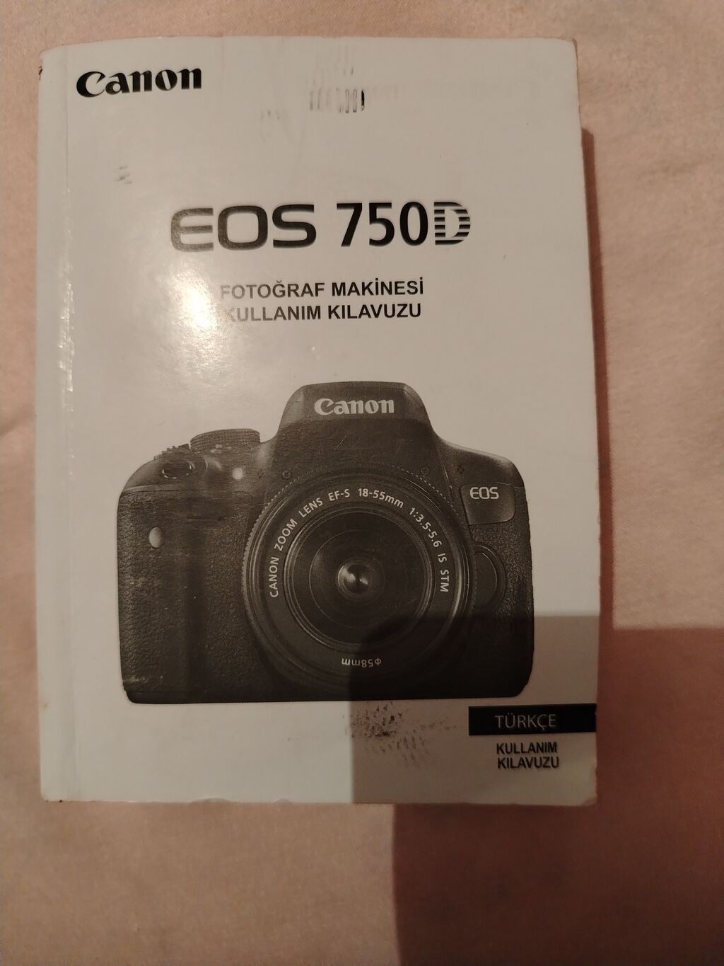 Canon EOS 750D DSLR fotoaparat - 24.2 MP APS-C sensor, DIGIC 6
