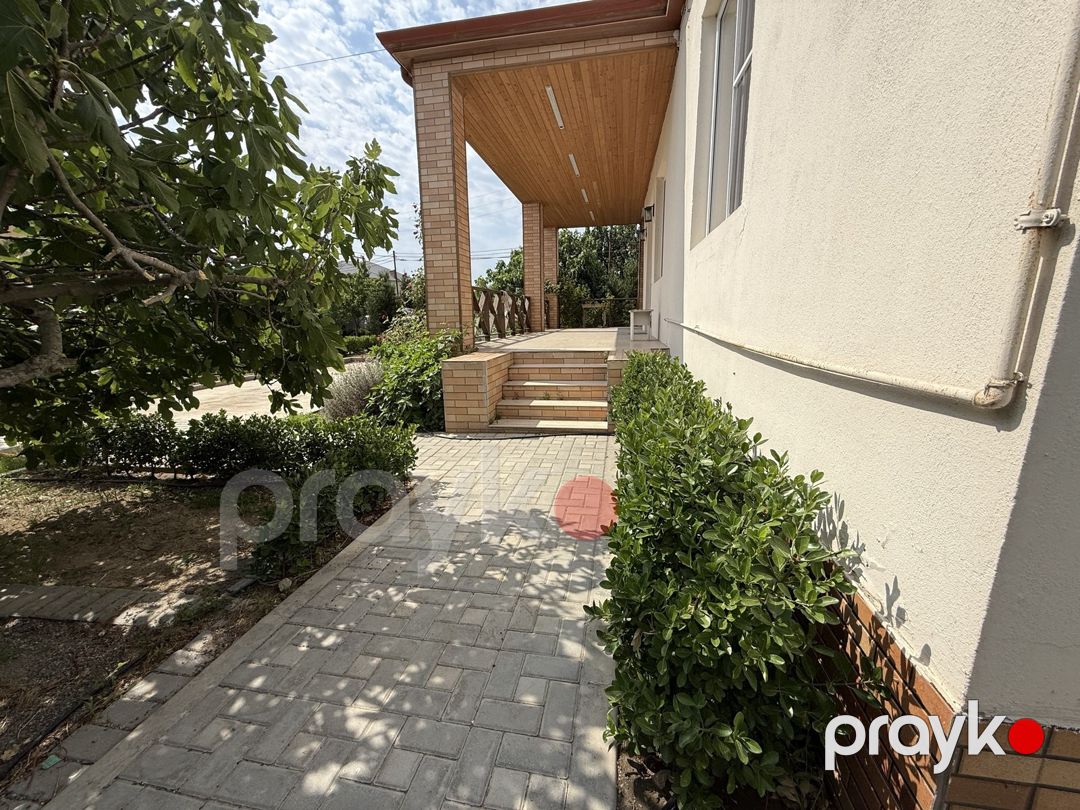 Satılır 4 otaqlı həyət evi/bağ evi 130 m² — Ev, villa, Bakı (3)