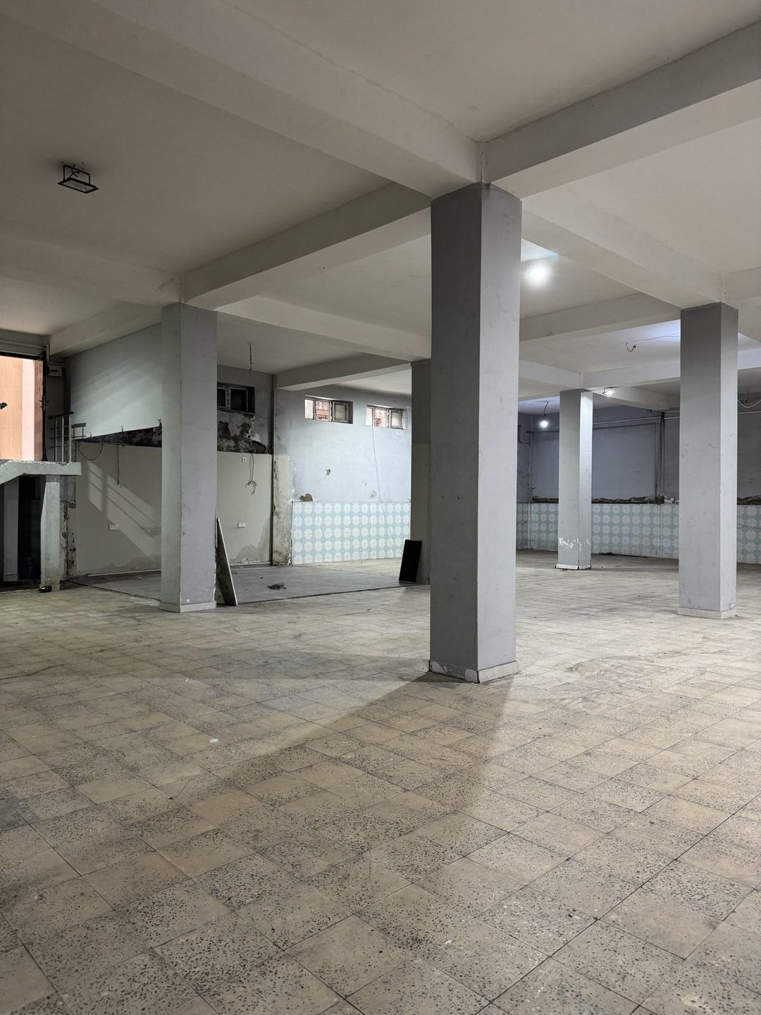 İcarəyə verilir obyekt 340 m² — Əmlak, Bakı (3)