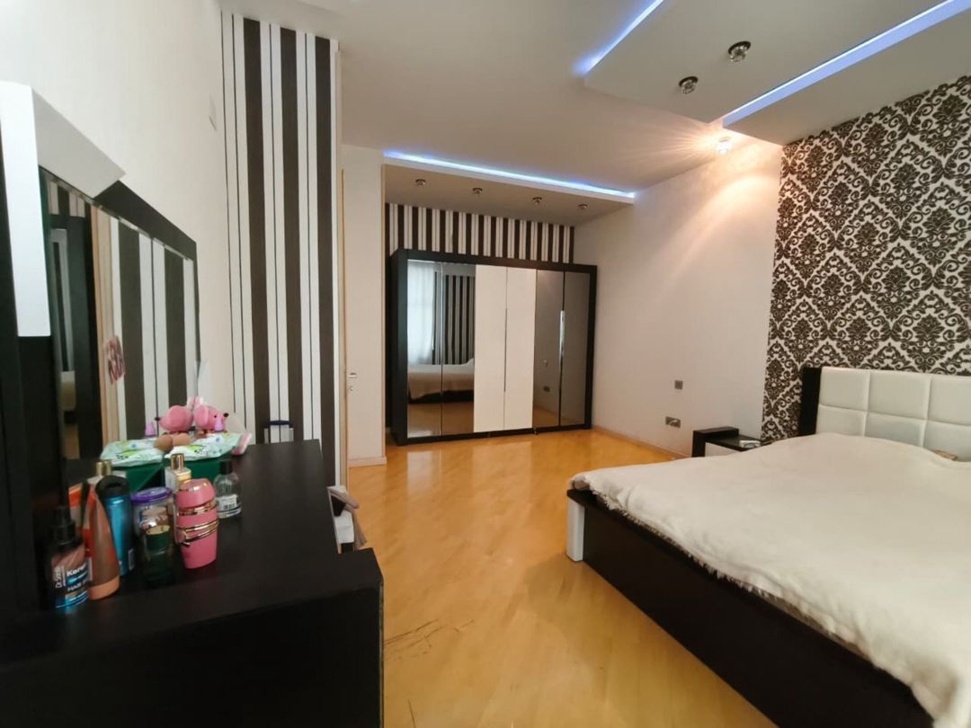 Satılır 2 otaqlı yeni tikili 130 m² — Mənzil, Bakı (5)